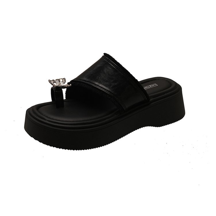 Vastag talpú, platformtalpú, tangaorrú női papucsok 2025-ös nyárra, új koreai stílusú, hétköznapi, lapos talpú papucsok