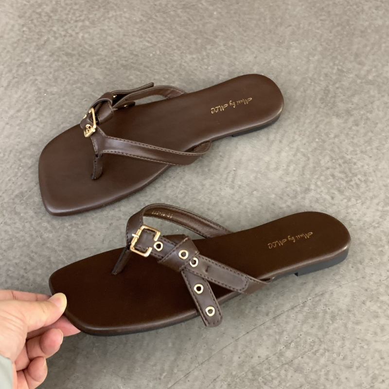 Koreai stílusú, niche papucsok női nyári külső viselethez 2025-ben, új divat szoknyával és strandszandállal nőknek