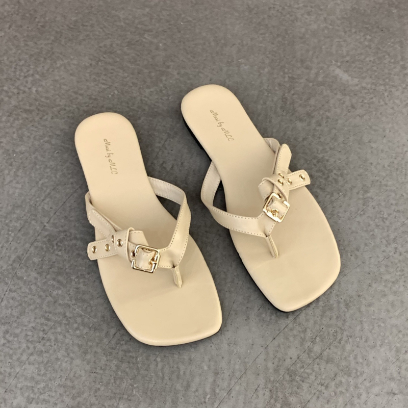 Koreai stílusú, niche papucsok női nyári külső viselethez 2025-ben, új divat szoknyával és strandszandállal nőknek