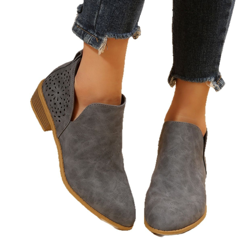 Europos ir Jungtinių Valstijų užsienio prekybos plius dydžio tuščiaviduriai trumpi batai 2025 keturių sezonų Martino smailiomis rankovėmis su moteriškų viengubų batų gamintojais didmeninė prekyba