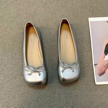 Γαλλικά ευέλικτα ρηχά στόμια, επίπεδα μονόστρωτα παπούτσια, γυναικεία ρούχα, άνοιξη 2025, νέα άφιξη, φούστα με φιόγκο και μαλακό κάτω μέρος, παπούτσια με φασόλια