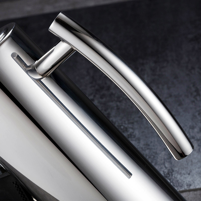 Nerūdijančio plieno aliejaus puodas, 304 klasės virtuvės europietiško stiliaus puodas, kūrybingas valgomojo aliejaus puodas, kurį galima atnaujinti iki nepralaidžios 700–500 ml talpos