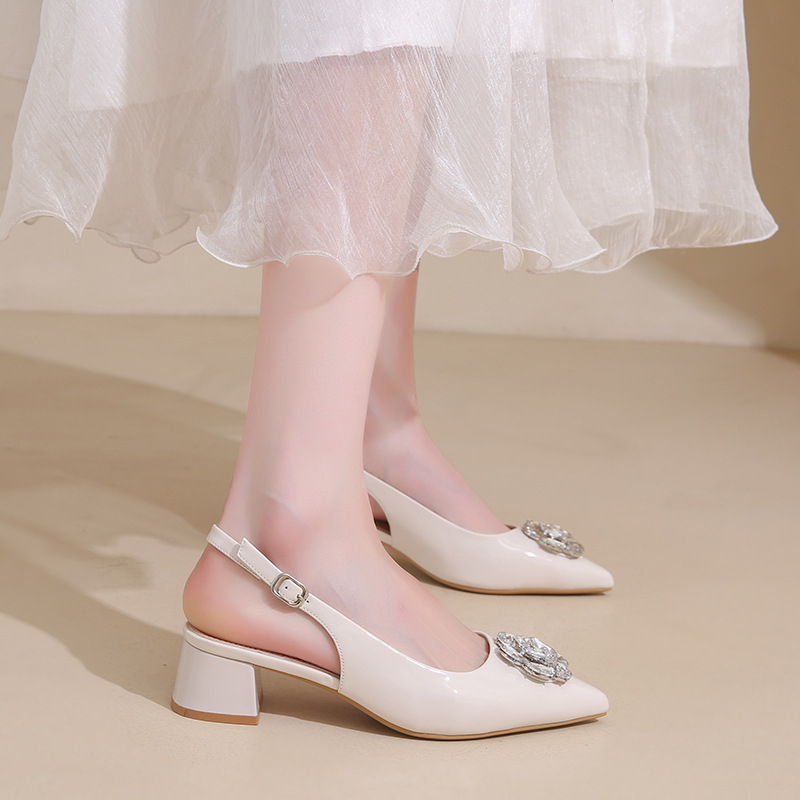 Prantsuse kividega varvastega sandaalid naistele 2025. aasta suvised libistatavad terava ninaga moodsed kingad lillelised elegantsed kontsad Ol naiste kingad trendikad