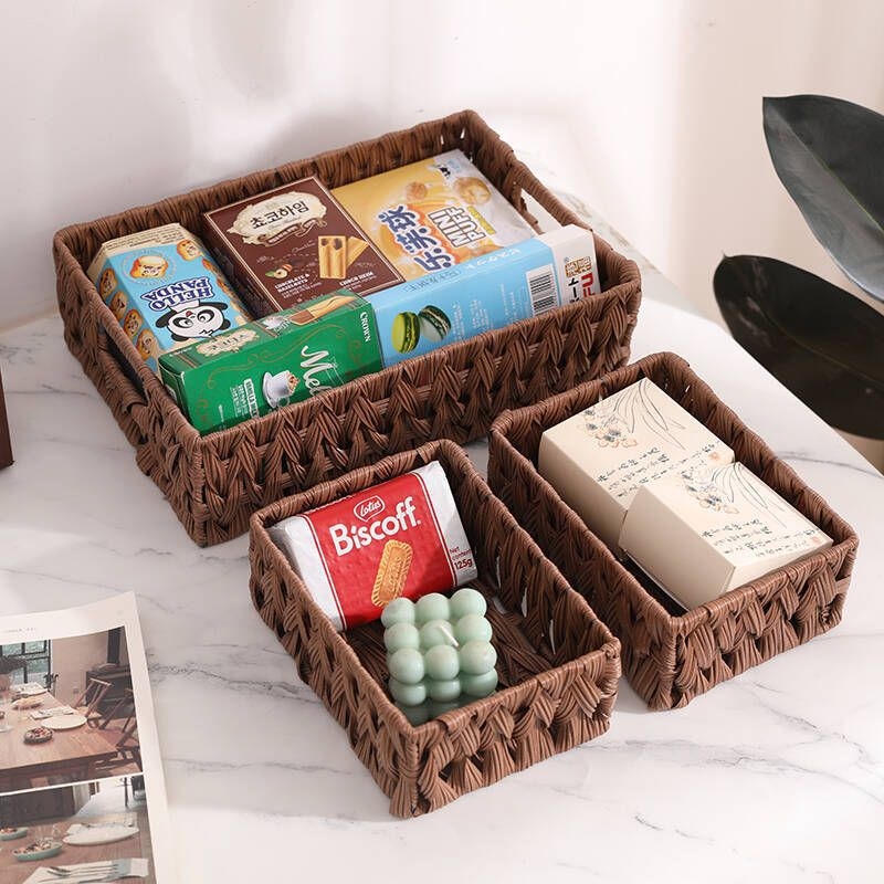 Kézzel szőtt uzsonnás játékok és egyéb apróságok tárolókosár rattan utánzat hordozható tárolókosár tárolókosár asztali tárolókosár