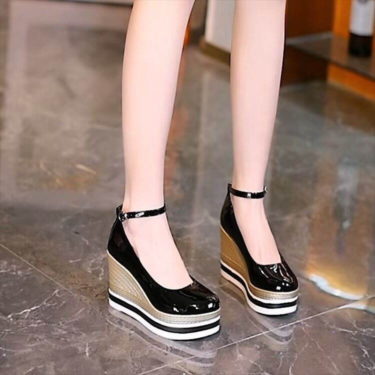 Pantofi cu toc înalt și talpă platformă Plus Size 2025, design de primăvară din piele lăcuită, cu cataramă pe o singură linie, curea superficială, vârful rotund, pantofi cu platformă pentru femei