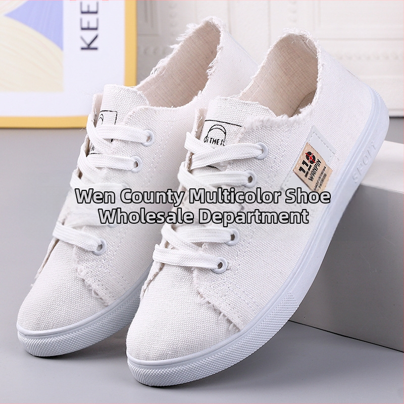 Vientisi pristatyti nauji studentų drobiniai bateliai, patogūs, lengvi laisvalaikio bateliai, languoti medžiaginiai bateliai, seni Pekino medžiaginiai bateliai, moteriški