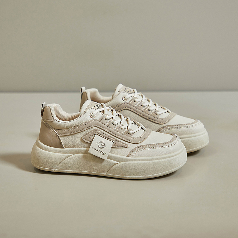 2025 tavaszi fehér cipők új K-stílusú felsők női diáklány vastag talpú, magasító sportcipők alkalmi utcai lövészet Sh502