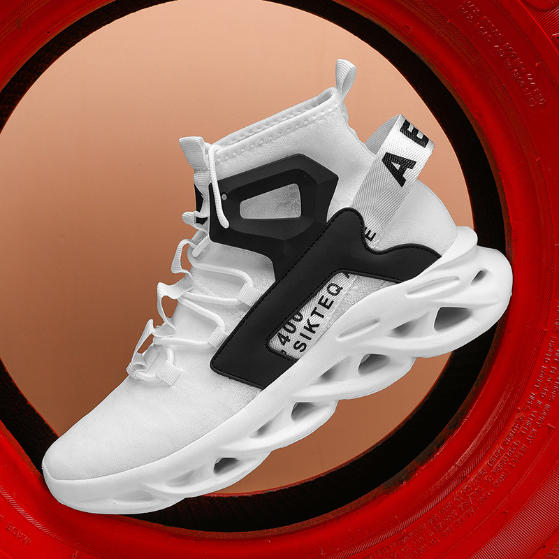 Külkereskedelmi robbanások Torre cipők Férfi lélegző hálós munkacipő Vastag talpú megnövelt Jinjiang férfi cipők Csavaros talpú alkalmi cipők