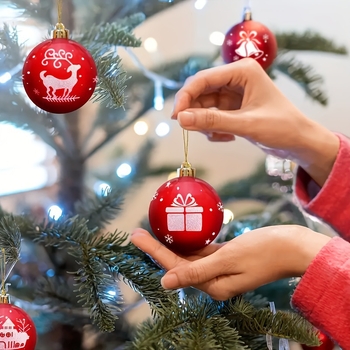 Kalėdiniai 6 cm 16 vnt. rankomis dažyti kalėdiniai kamuoliukai, tarpvalstybiniai nauji kalėdiniai eglutės prekybos centro šventinės atmosferos papuošimai