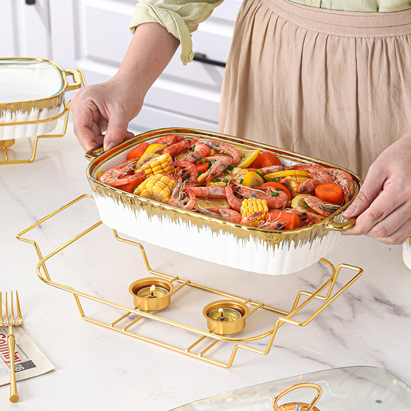 Pnompenio keraminis sriubos puodas su dviguba ausimi ir geležiniu rėmu, lengvas, prabangus keptos žuvies puodas, restoranas, viešbutis, šildymas, stačiakampis sausas puodas