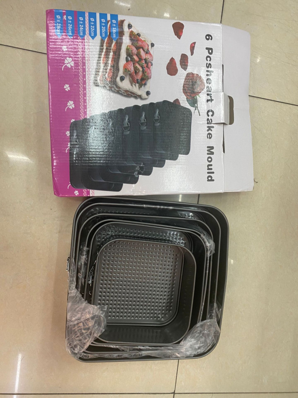 Tapadásmentes kerek csat élő aljú forma zár csat tortaforma mousse méhsejt robbanás szénacél sütőlap sütőeszköz