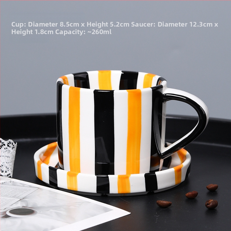 Loominguline triibuline kohvitass ja alustass majapidamises keraamiline tass pärastlõunatee kohvitass ja alustass lihtne kruus hommikusöögi piimatass