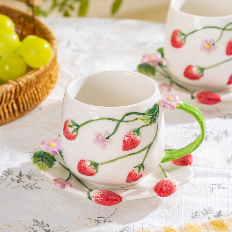 Puhtalt käsitööna valminud käsitsi maalitud keraamiline kohvitass, glasuurialuse värviga hommikusöögitass, veetass, kruus, uhke keraamiline tass ja alustass