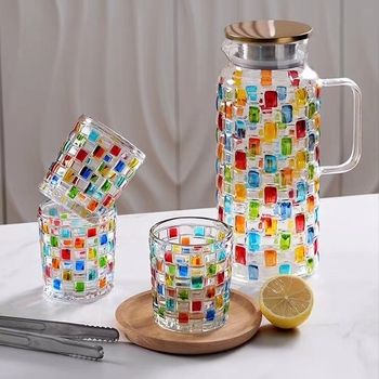 Šalto vandens butelis stiklinis, atsparus aukštai temperatūrai, didelės spalvos pakuotė šalto balto atviro vandens didelės talpos arbatos butelis šaldytuve buitinis vanduo puodelis