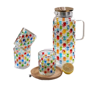 Šalto vandens butelis stiklinis, atsparus aukštai temperatūrai, didelės spalvos pakuotė šalto balto atviro vandens didelės talpos arbatos butelis šaldytuve buitinis vanduo puodelis