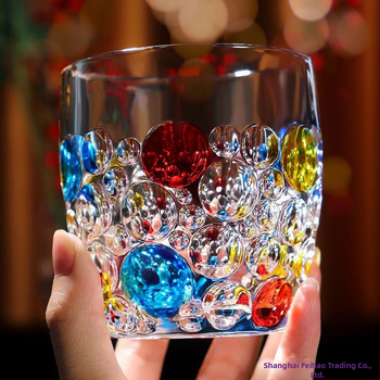 Nauja spalvota taškuota taurė, aukštos kokybės viskio taurė, užsienio vyno taurė, aukštos kokybės alaus taurė, vandens taurė, devynios