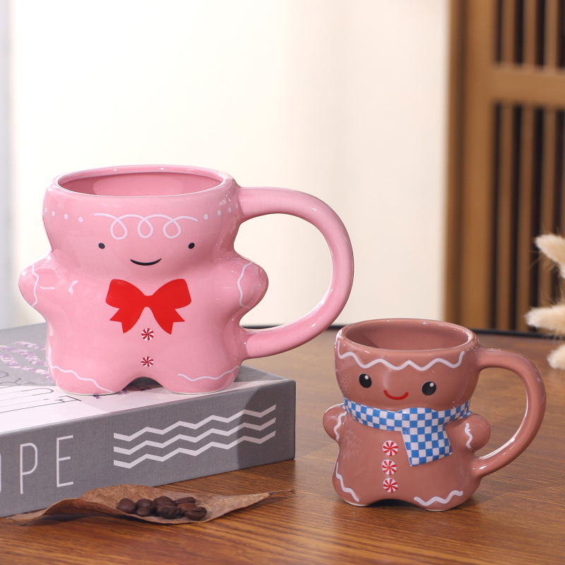 Hulgimüük armas piparkoogimees tassikujuline poisi ja tüdruku kruus paarile tass keraamiline veekruus väärtuslik suveniir