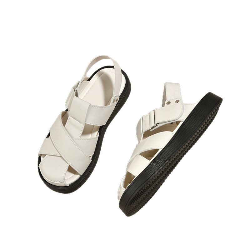 Sandale romane țesute Baotou pentru femei, îmbrăcăminte de vară exterioară 2024, stil nou de zână, cu fund plat, pantofi fierbinți cu colivie de porc, potriviți