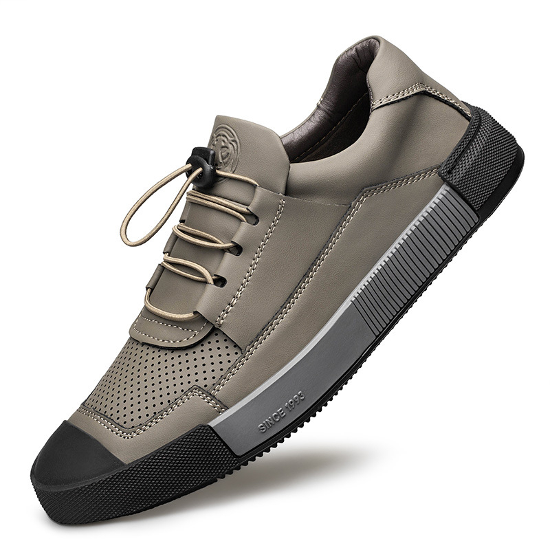 Határokon átnyúló élő közvetítés a mutatós, új, közösségi divatos, kerek orrú férfi szabadtéri cipőkről, mindennapi divatról, hétköznapi és sokoldalú férficipőkről