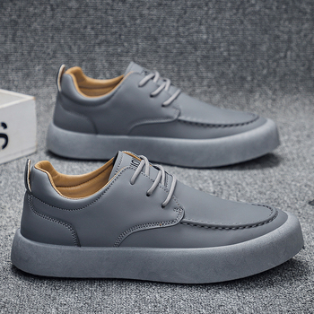 Νέα φθινοπωρινά ανδρικά αθλητικά παπούτσια με χοντρή σόλα 2025, μοντέρνα και ευέλικτα αθλητικά και casual παπούτσια με δερμάτινη επένδυση, βρετανικού στιλ φλατ παπούτσια