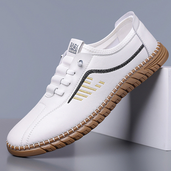 2025 Tavaszi és őszi új, kézzel készített, online alkalmi bőrcipők, férfi puha talpú, puha felületű, bebújós cipők, fehér cipők 2517