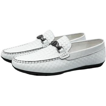 Férfi bőr felső réteg, marhabőr, 2025 tavaszi új, lélegző, bab alakú cipő, valódi bőr, kis méret, 37-es, plus size bebújós mokaszin