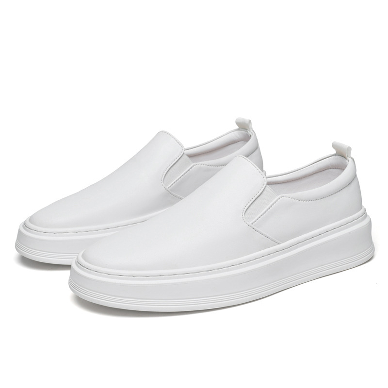 Férfi valódi bőr fehér mokaszinok koreai stílusú sokoldalú hétköznapi cipők divatos lélegző bebújós férfi cipők üreges férfi cipők