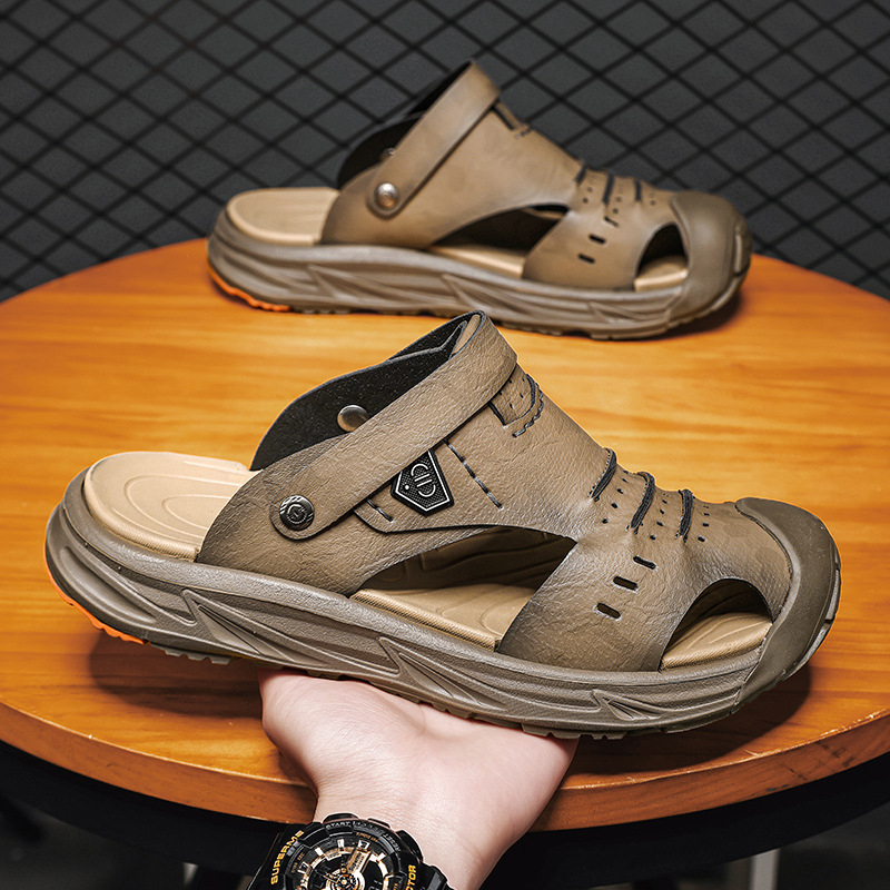 2025 Nyári Baotou Férfi Alkalmi Szandálok Kültéri Csúszásgátló Strandcipők Lélegző Cipők Férfi Lazy Cipő Bebújós