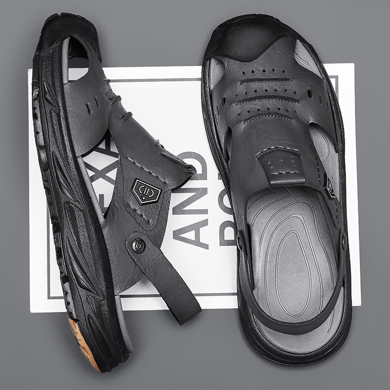 2025 Nyári Baotou Férfi Alkalmi Szandálok Kültéri Csúszásgátló Strandcipők Lélegző Cipők Férfi Lazy Cipő Bebújós