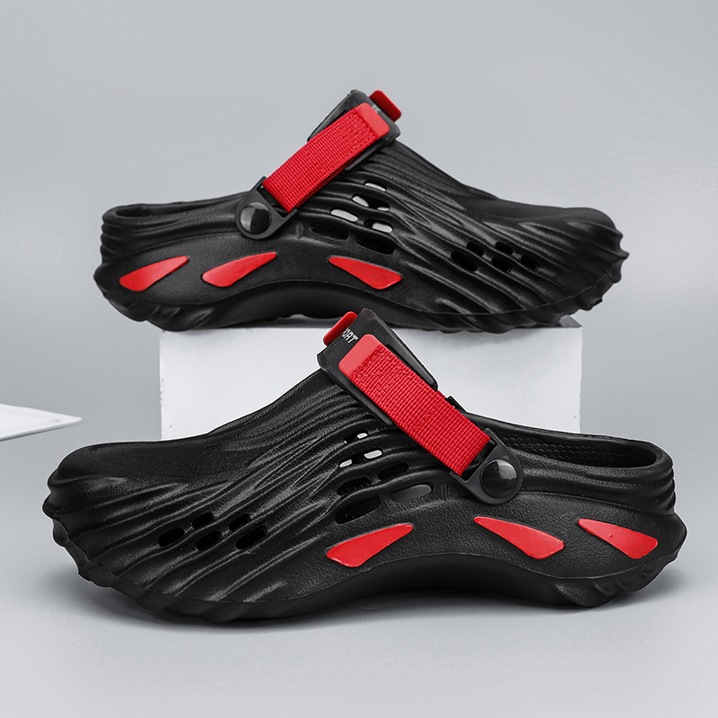 Férfi nyári kültéri, csúszásgátló, kopásálló, vastag talpú klumpa, felhőkre lépő érzettel, 46-47-es méret, zárt orrú szandál