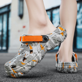 Férfi nyári kerti kültéri papucsok álcázó divatos strandcipők határokon átnyúló divatos baotou lélegző lyukcipők hajra