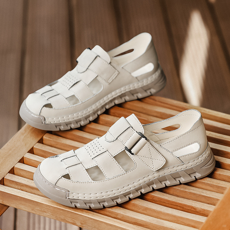 Férfi szandálok nyári külső ruházat kivágott kültéri gázló strand vezetés kettős célú sport nagy méret 4647 baotou klumpa