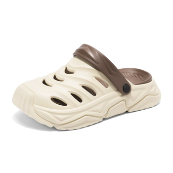 Cross-Border krokodilcipő, férfi nyári felsőruházat, csúszásmentes, 2025-ös új stílusú strandszandál, férfi koreai stílusú gyártó, nagykereskedelem