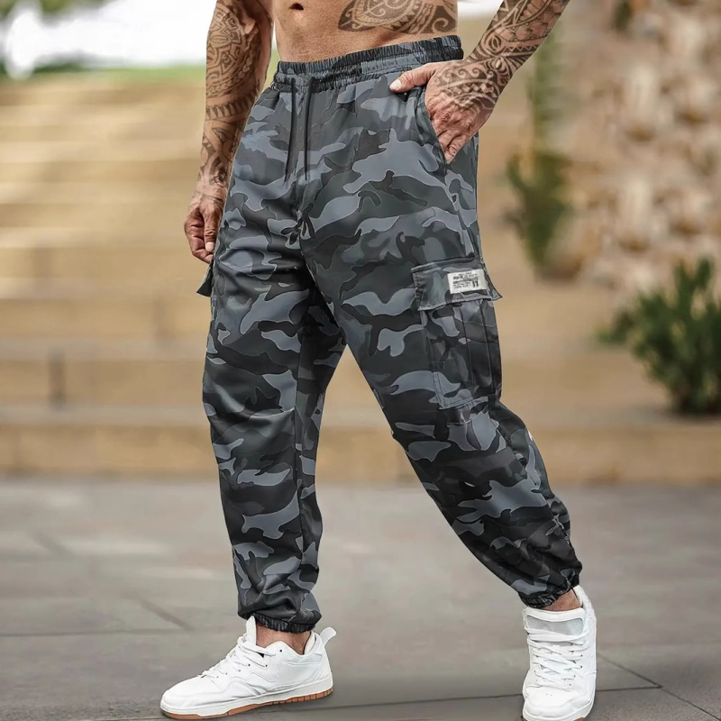 [Határokon átnyúló méret] 2025 Új Férfi Amerikai Lezser Camouflage Cargo Nadrág Trendi Tavaszi & Őszi Csinos Lezser Nadrág