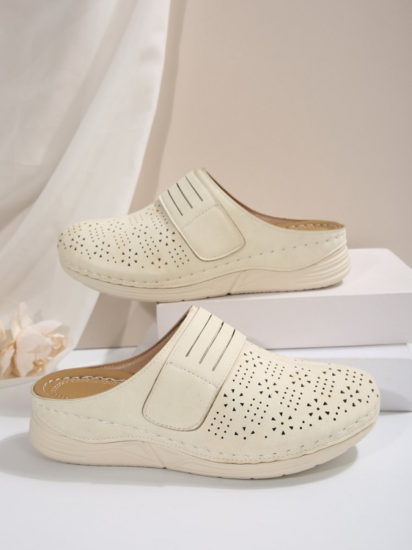 2025 Noutate transfrontalieră Comerț exterior plus mărime Pantofi de pește pentru femei Baotou Hollow respirabil Muller Pantofi casual retro Sandale