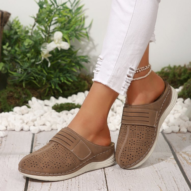 2025 Noutate transfrontalieră Comerț exterior plus mărime Pantofi de pește pentru femei Baotou Hollow respirabil Muller Pantofi casual retro Sandale