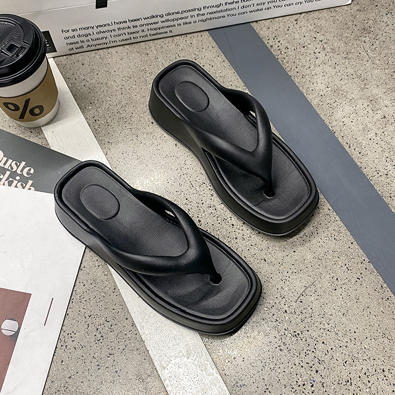 Șlapi respirabili pentru femei, îmbrăcăminte exterioară versatilă, stil nou 2025, toc mediu, sandale de damă pentru exterior, baie simplă