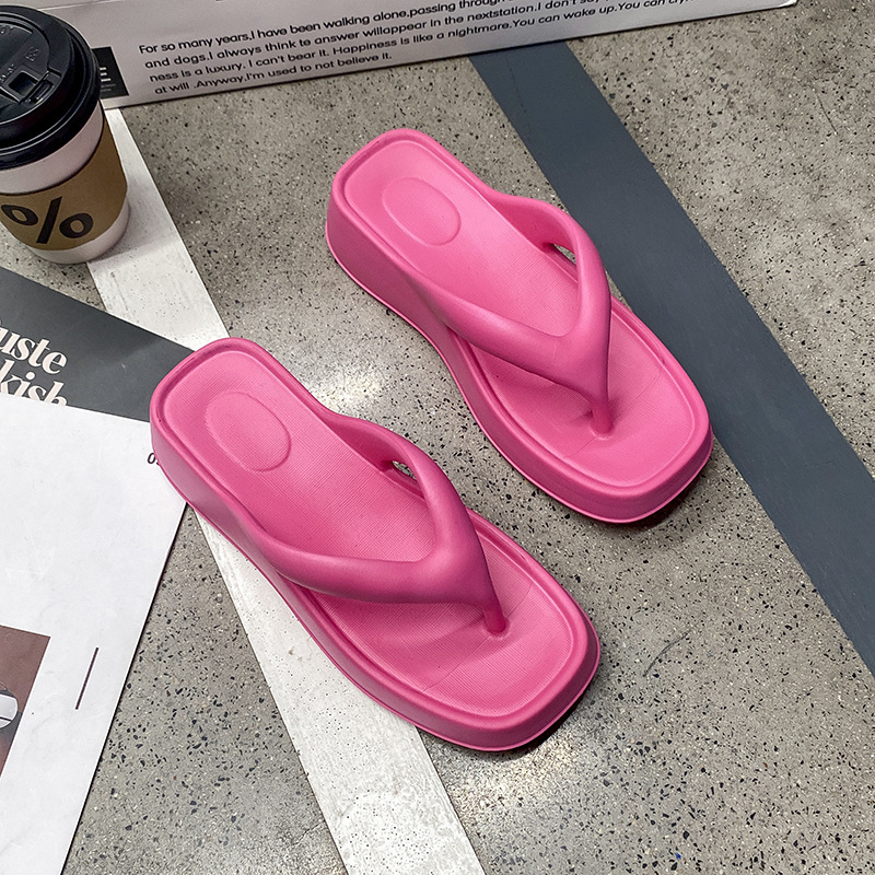 Șlapi respirabili pentru femei, îmbrăcăminte exterioară versatilă, stil nou 2025, toc mediu, sandale de damă pentru exterior, baie simplă