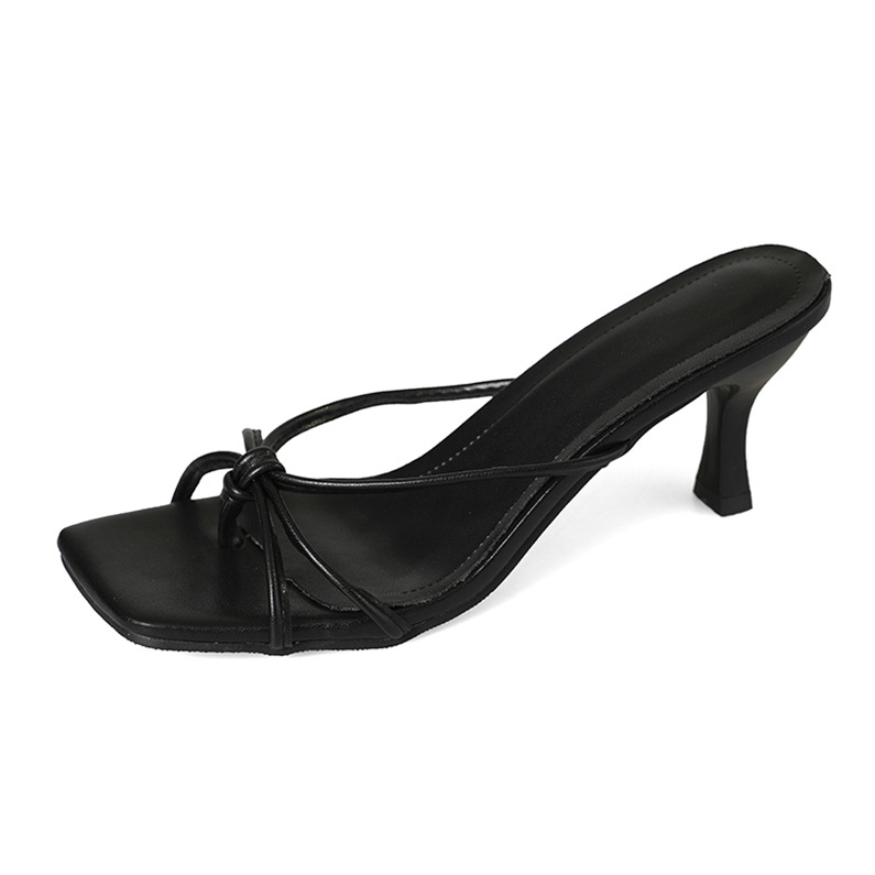 2025 m. vasaros naujos britiško stiliaus kvadratinės nosies madingos ir patogios moteriškos basutės su stileto kulnu, paruoštos pardavimui