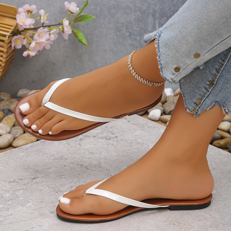 Női papucsok 2025 Nyári Hétköznapi Sokoldalú Lapos Talpú Egysoros Külső Ruházat Strandszandálok Nagykereskedelem