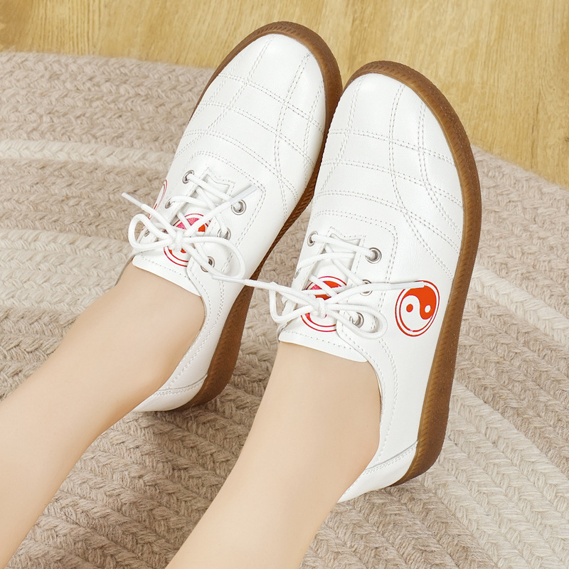 Puha talpú, puha felületű dezodoráló tavaszi és őszi Taijiquan verseny Taiji cipők lélegző marhaín talpú, csúszásmentes, kopásálló, közvetlen gyári értékesítés