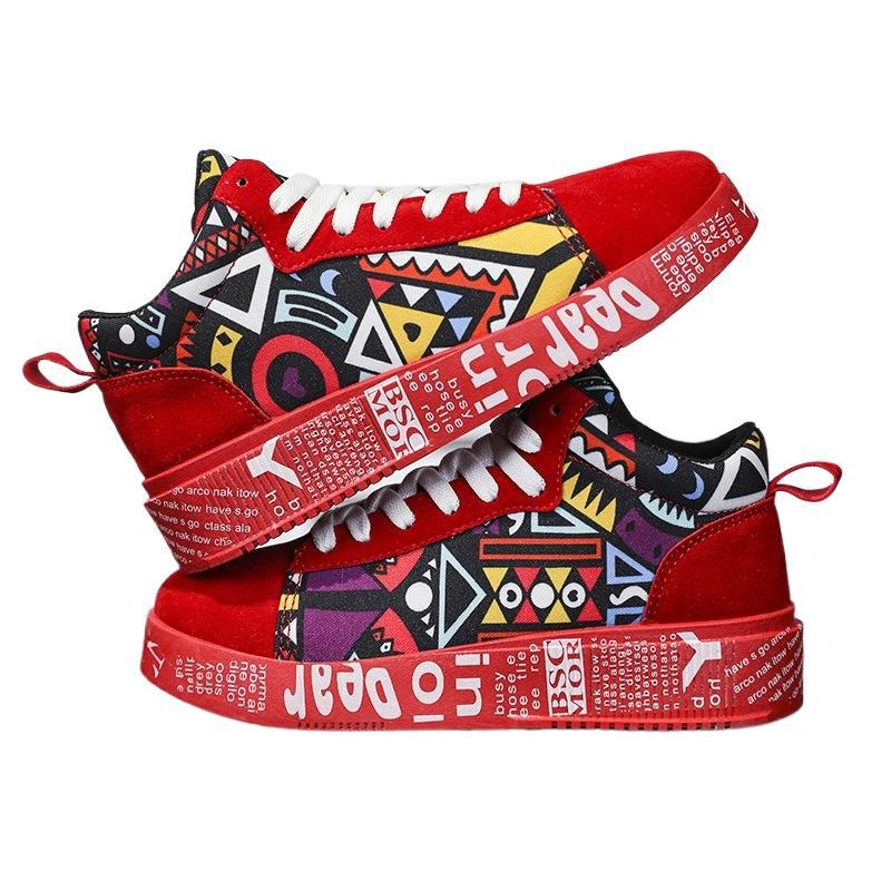 Piros férfi cipők 2025 új ifjúsági év szabadidős sport középiskolás gyerekeknek a kígyó éve magas szárú cipők diák utcai cipők