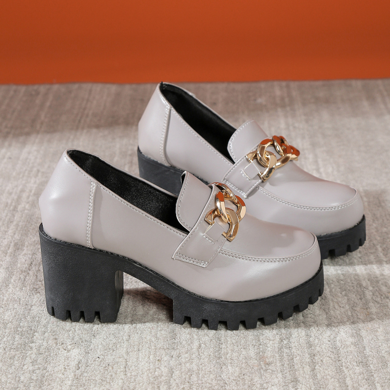 Külkereskedelmi Nagy Méretű Vastag Talpú Női Loafers Cipők 2025 Tavaszi és Őszi Új Fekete Kerek Orrú Kis Bőr Cipők