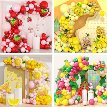 Határokon átnyúló eper gyümölcs témájú lufilánc szett fiúknak és lányoknak születésnapi háttérdekoráció party kompozíció lufiív