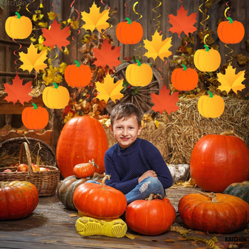 Φθινοπωρινό πάρτι με θέμα την κολοκύθα των Ευχαριστιών, με σπιράλ κρεμαστό κόσμημα, διάταξη δωματίου με φθινοπωρινό κρεμαστό κόσμημα με στροβιλισμό Maple Leaf