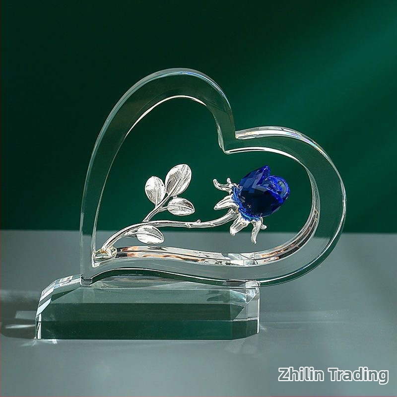 Meilės gėlė Namų apstatymas Svetainė Miegamasis Įėjimas Stalo dekoravimas Gimtadienio dovana Valentino diena Rožė Širdies formos papuošalai