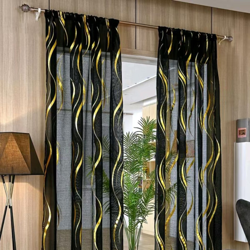 Modernus metalinis bangų raštas, vieno sluoksnio blizgučių tiulio užuolaidos