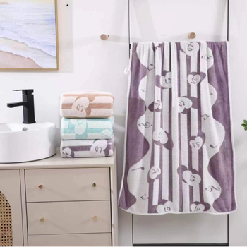 Huoguani tekstiilist Awini korallist sametist žakaarrätik, uue südamekujulise lehe noodiga stiilne imav korallist sametist vannirätik