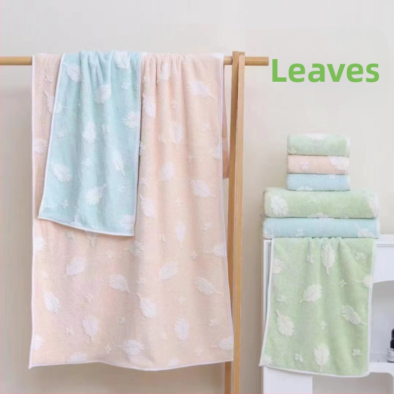 Huoguani tekstiilist Awini korallist sametist žakaarrätik, uue südamekujulise lehe noodiga stiilne imav korallist sametist vannirätik