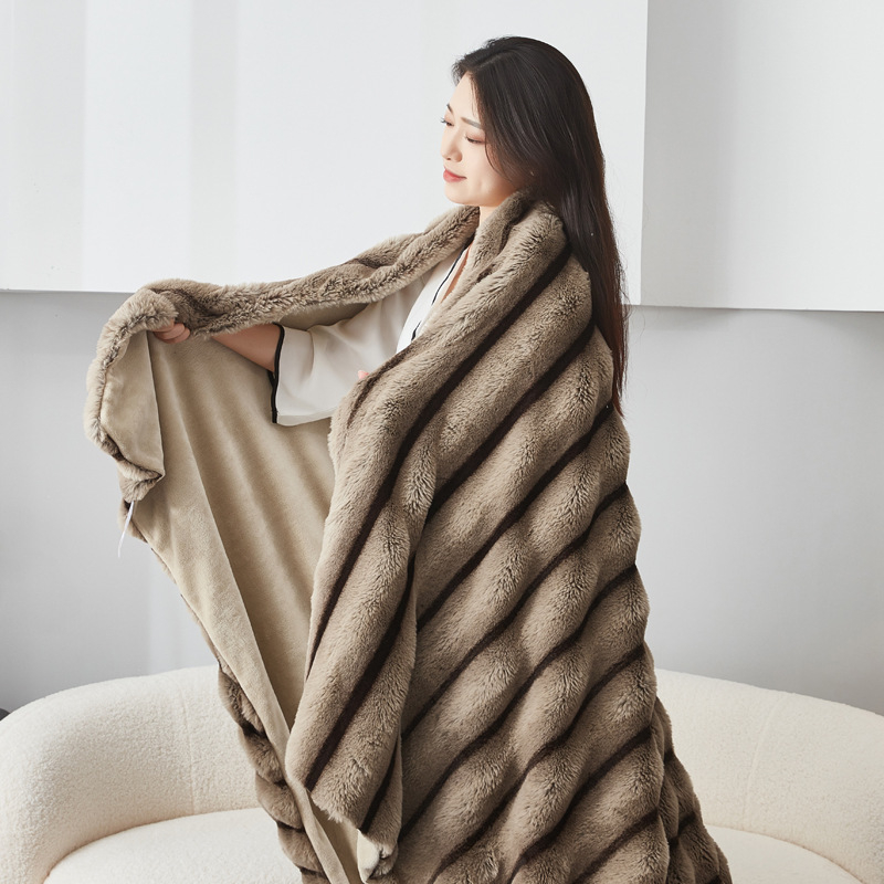 Плюшено одеяло с външнотърговски заек, удебелено, топло, двустранно кадифено, многофункционално одеяло за диван, офис одеяло за обяд